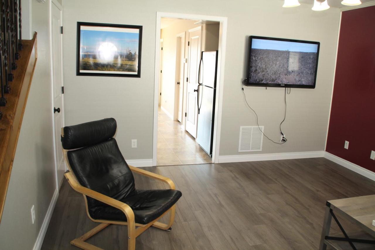 3 Queen Beds, 1 Twin Bed, 2 Rooms, 1 And A Half Bath, Self Check-In, Flexcation Equipped Idaho Falls Εξωτερικό φωτογραφία