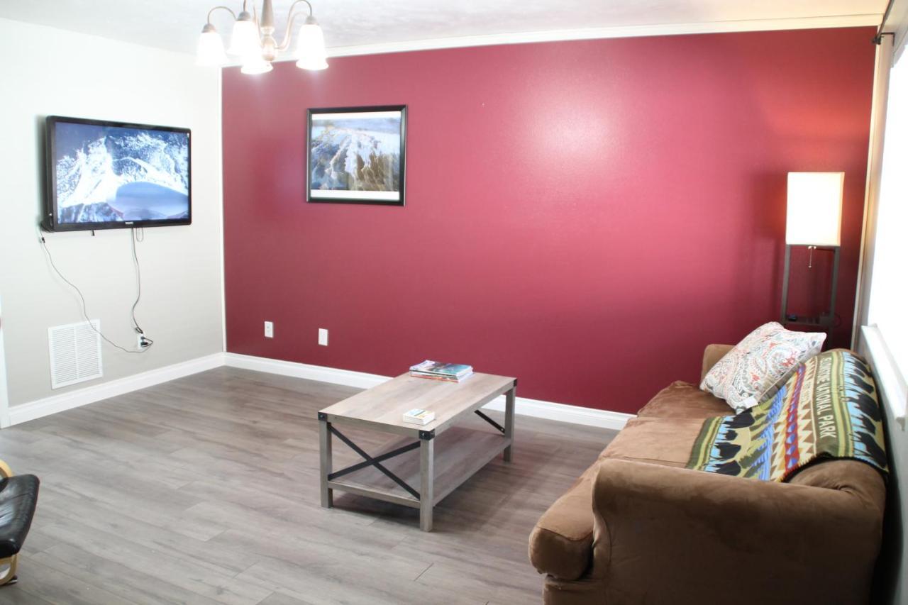 3 Queen Beds, 1 Twin Bed, 2 Rooms, 1 And A Half Bath, Self Check-In, Flexcation Equipped Idaho Falls Εξωτερικό φωτογραφία